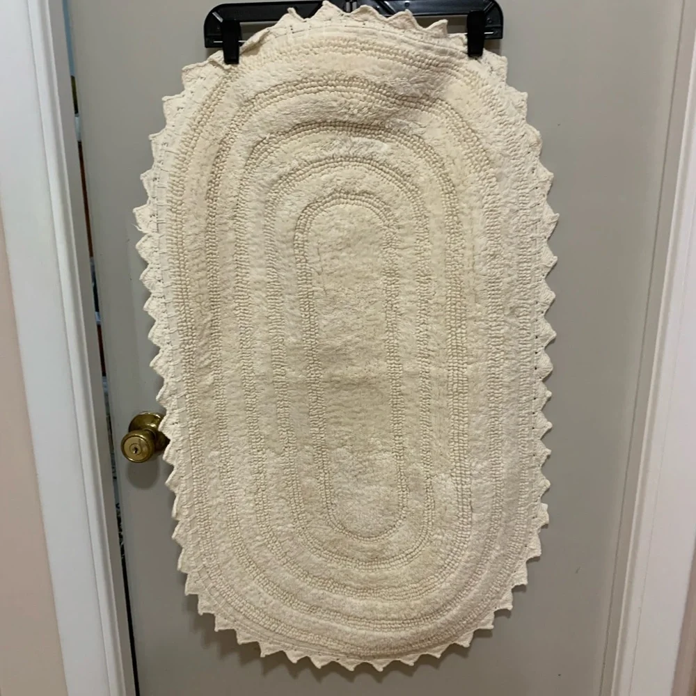 Crochet border Cream Bath Rug